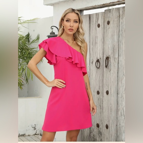 Misuse Pink Fuchsia Asymmetrical Ruffle Dress - Picture 3 of 3